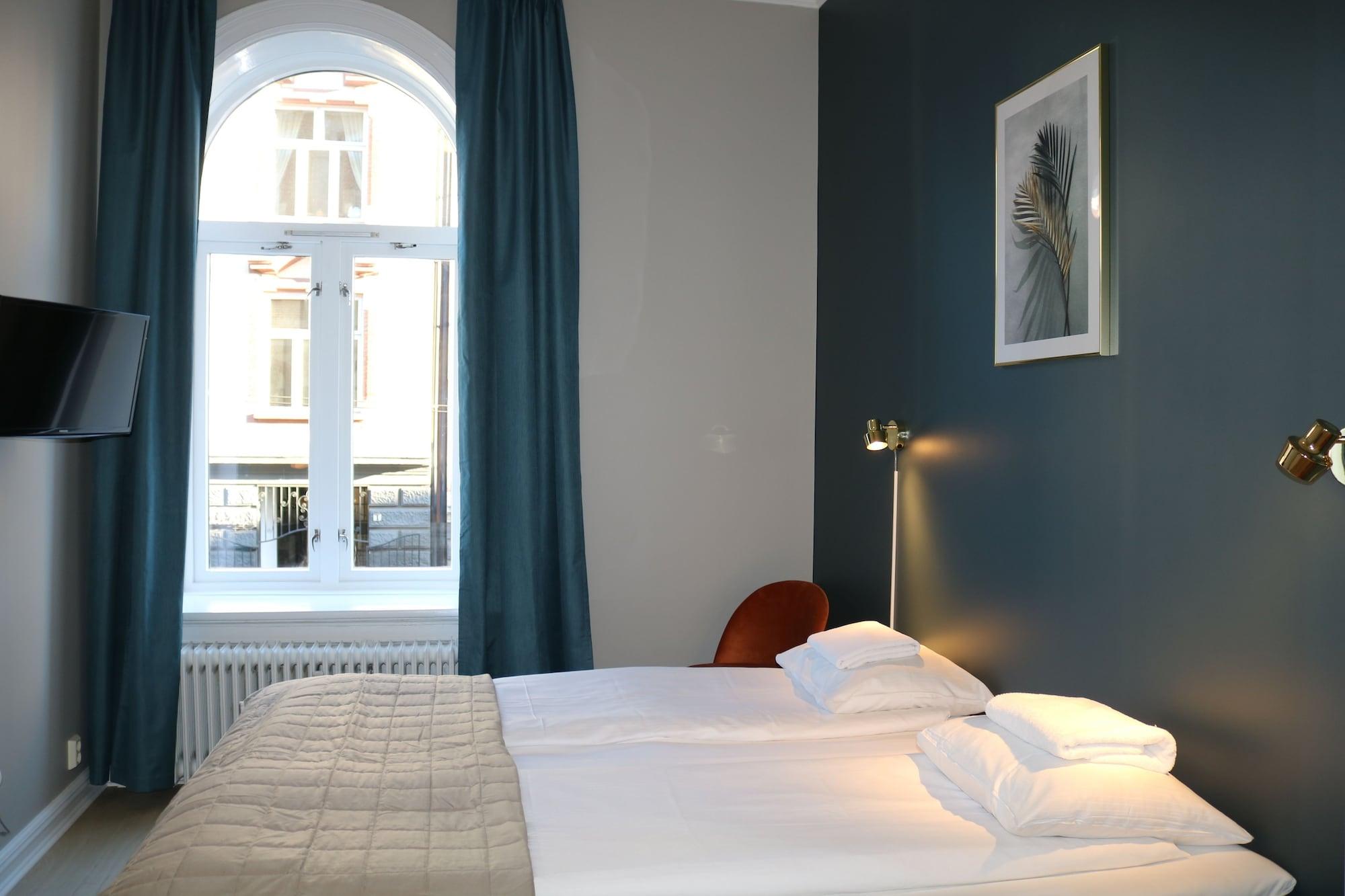 Cochs Hotel 2*